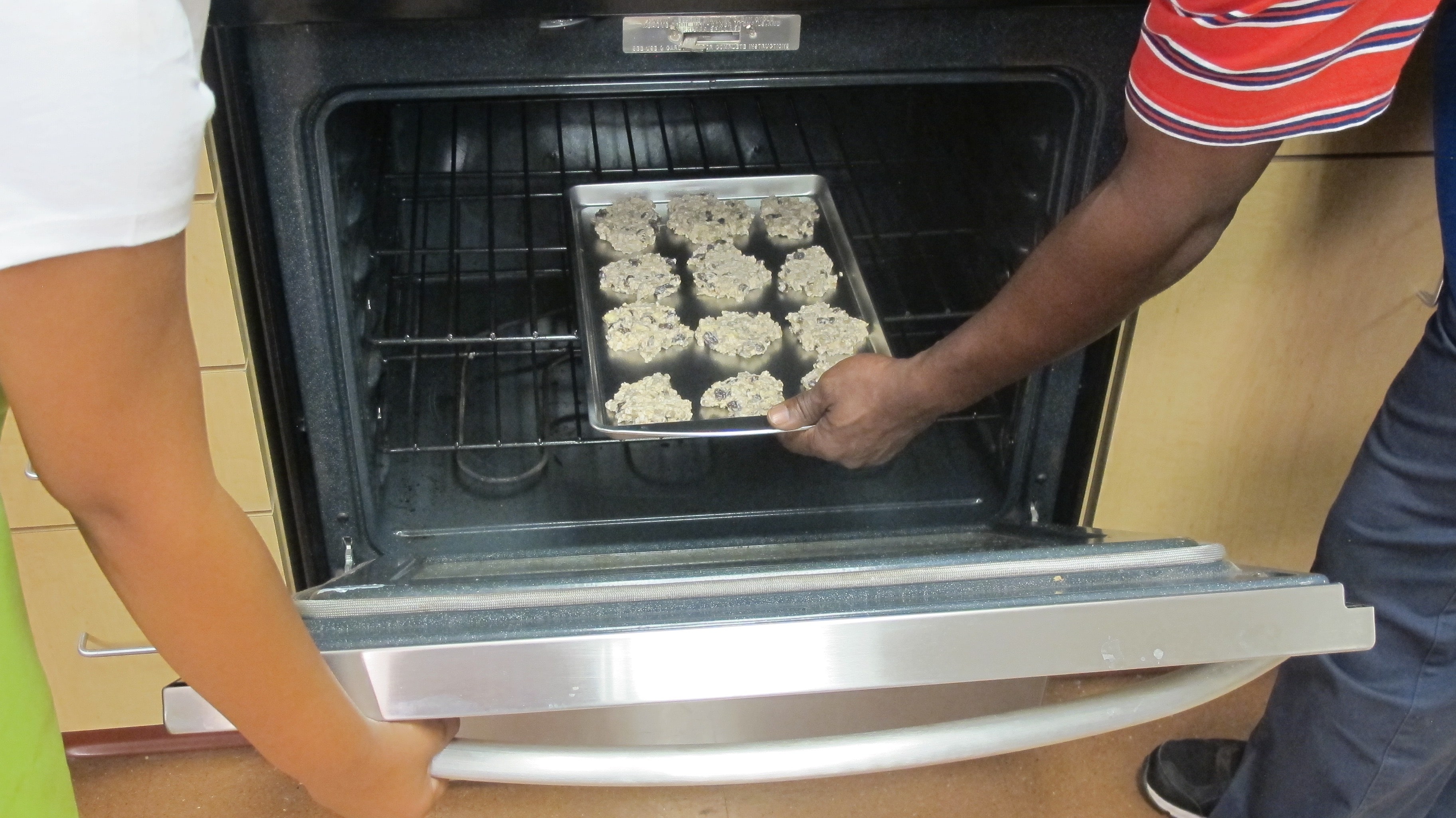 Bake at 350-375ºF for 20 minutes. Flip and bake on other side for 15 minutes to make the crust crisper.