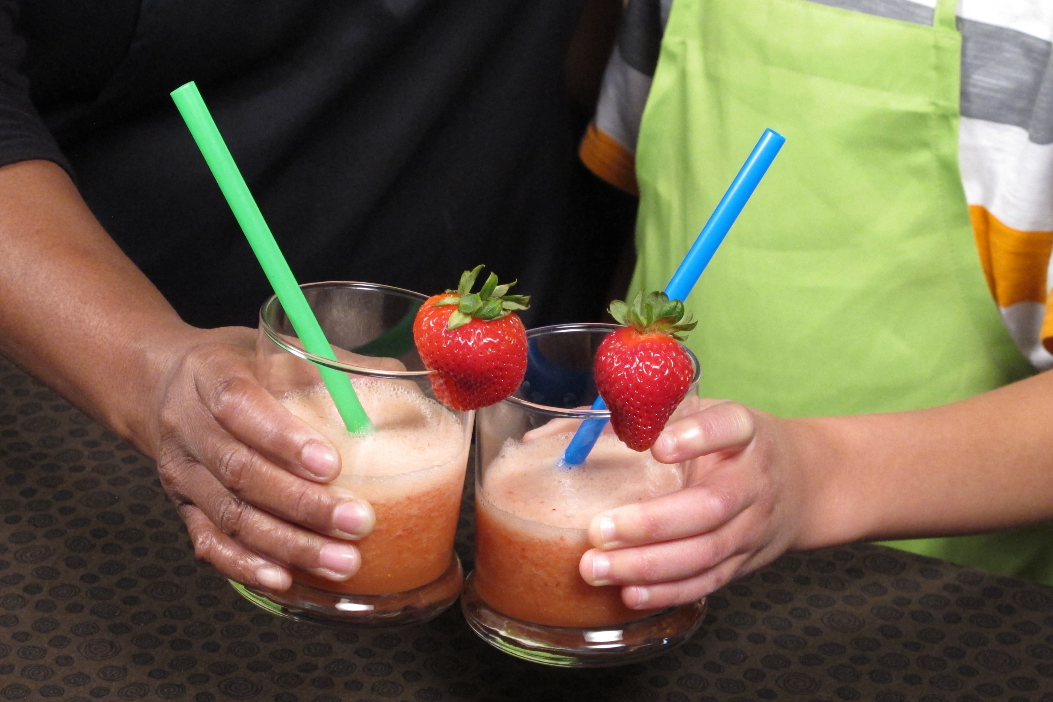 Enjoy with a spoon or drink with a straw!